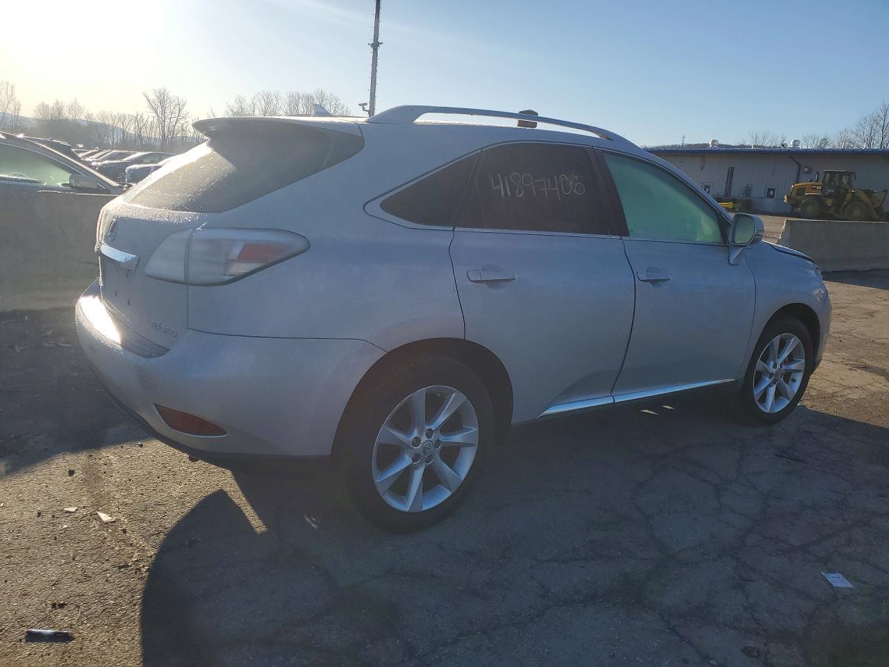 2010 Lexus Rx 300 - Image 3