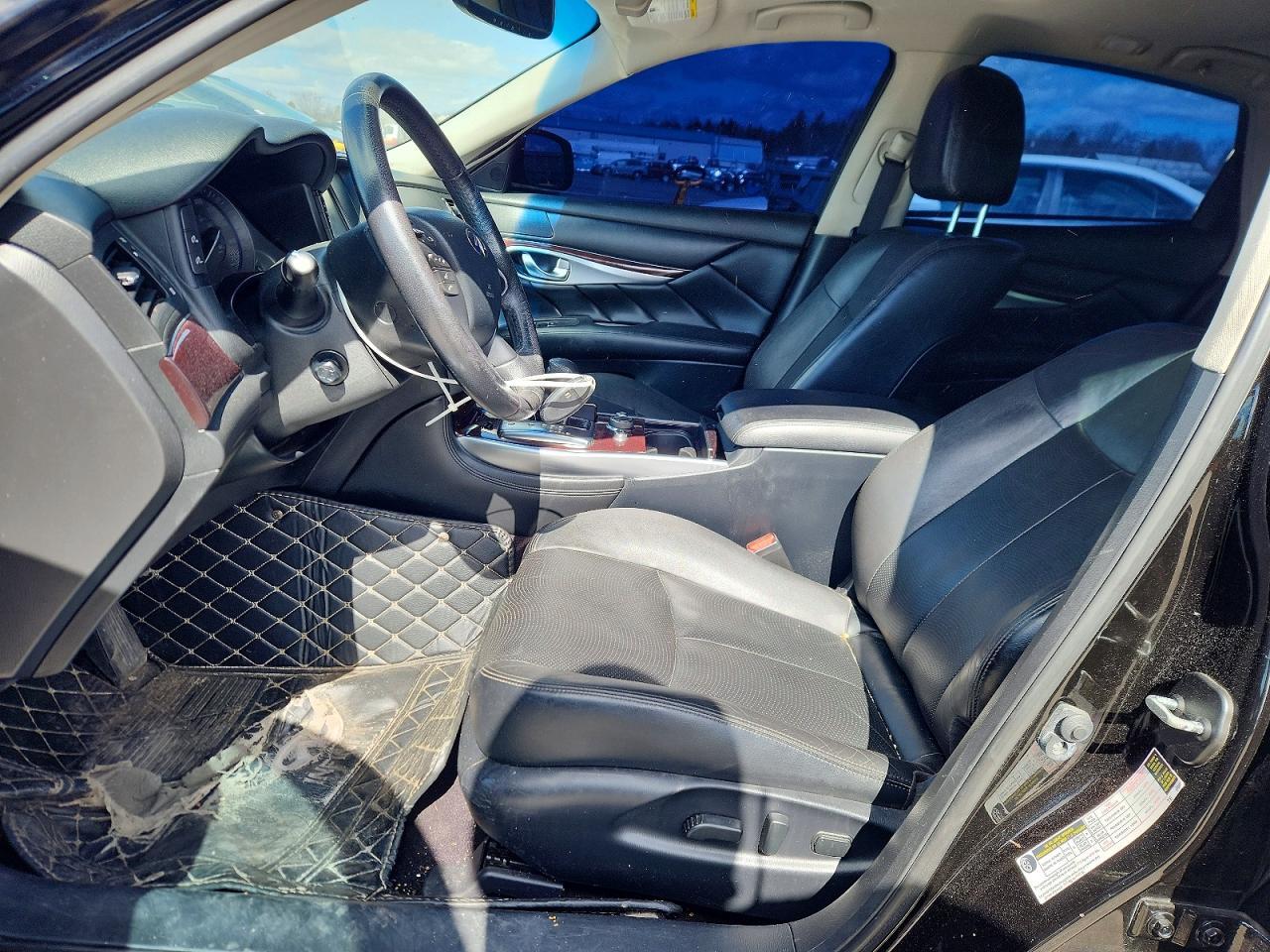 2018 Infiniti Q70 3.7 Luxe - Фото 7