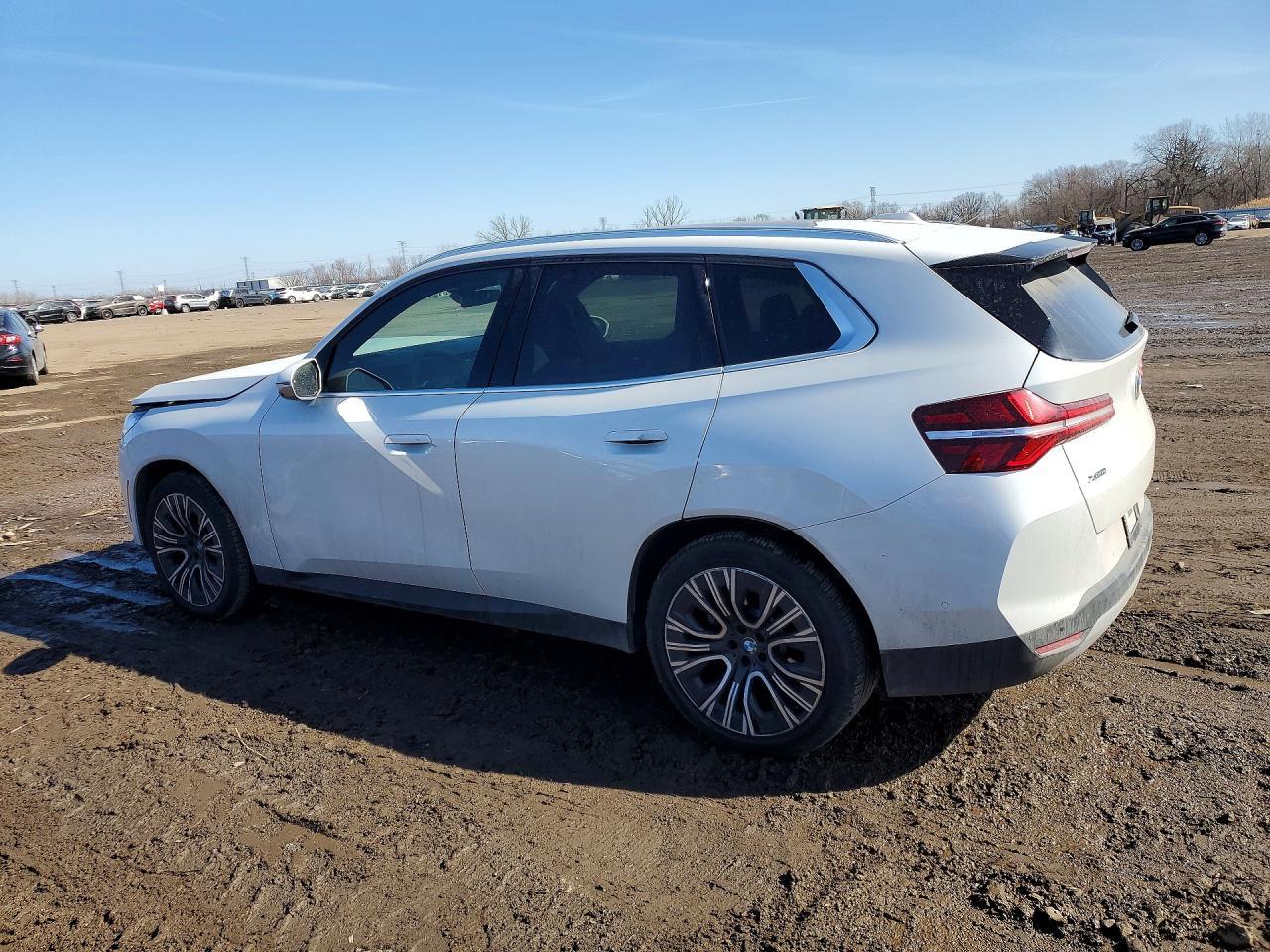 2026 BMW X3 30 xDrive - Фото 2