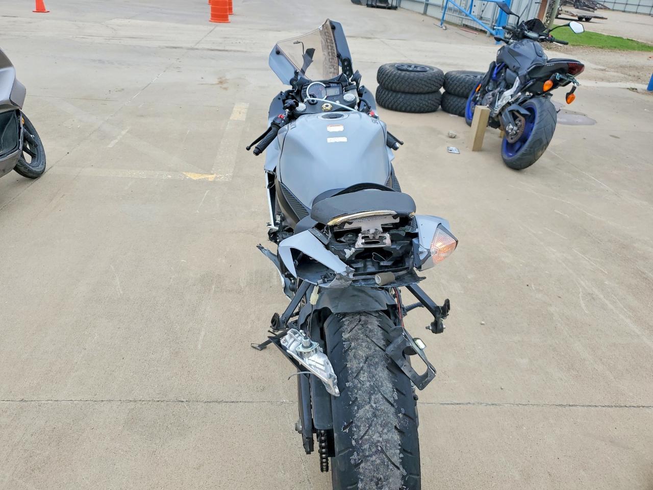 2022 Suzuki Gsx-R600 - Фото 4