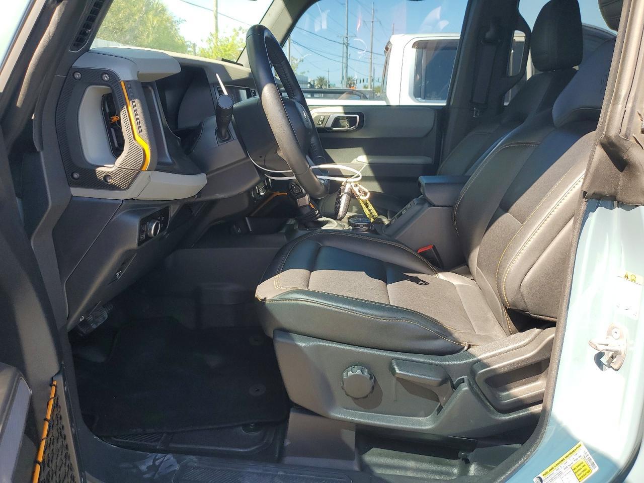2023 Ford Bronco Base - Фото 7