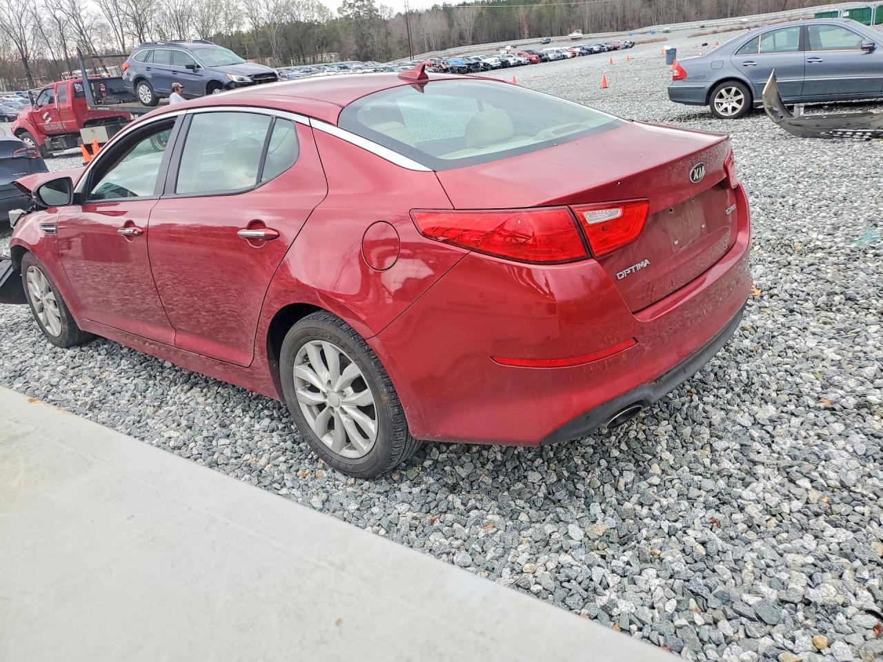 2015 Kia Optima Ex - Image 2