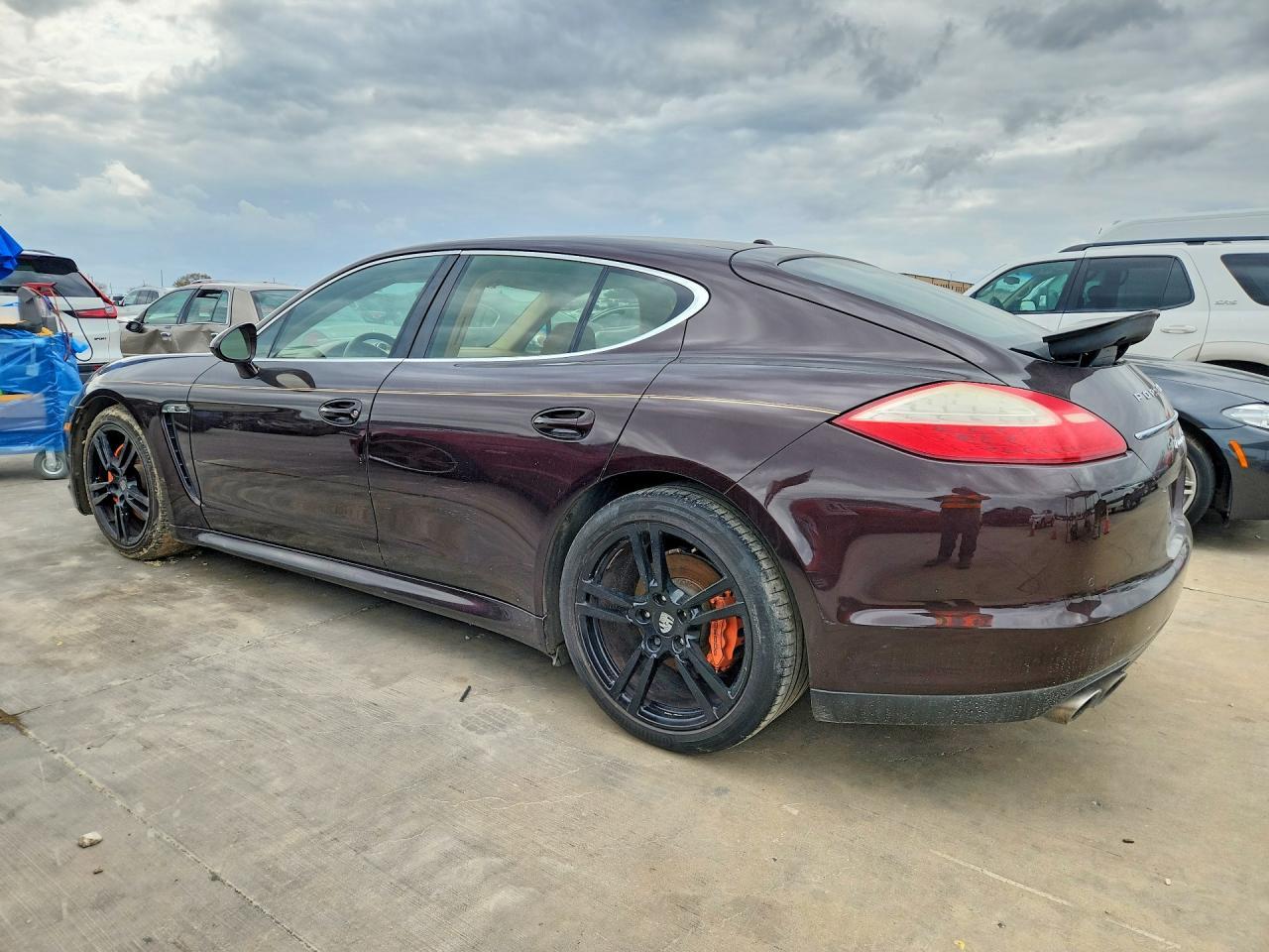2013 Porsche Panamera S - Фото 2