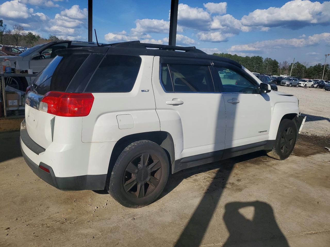 2013 GMC Terrain Slt - Image 3