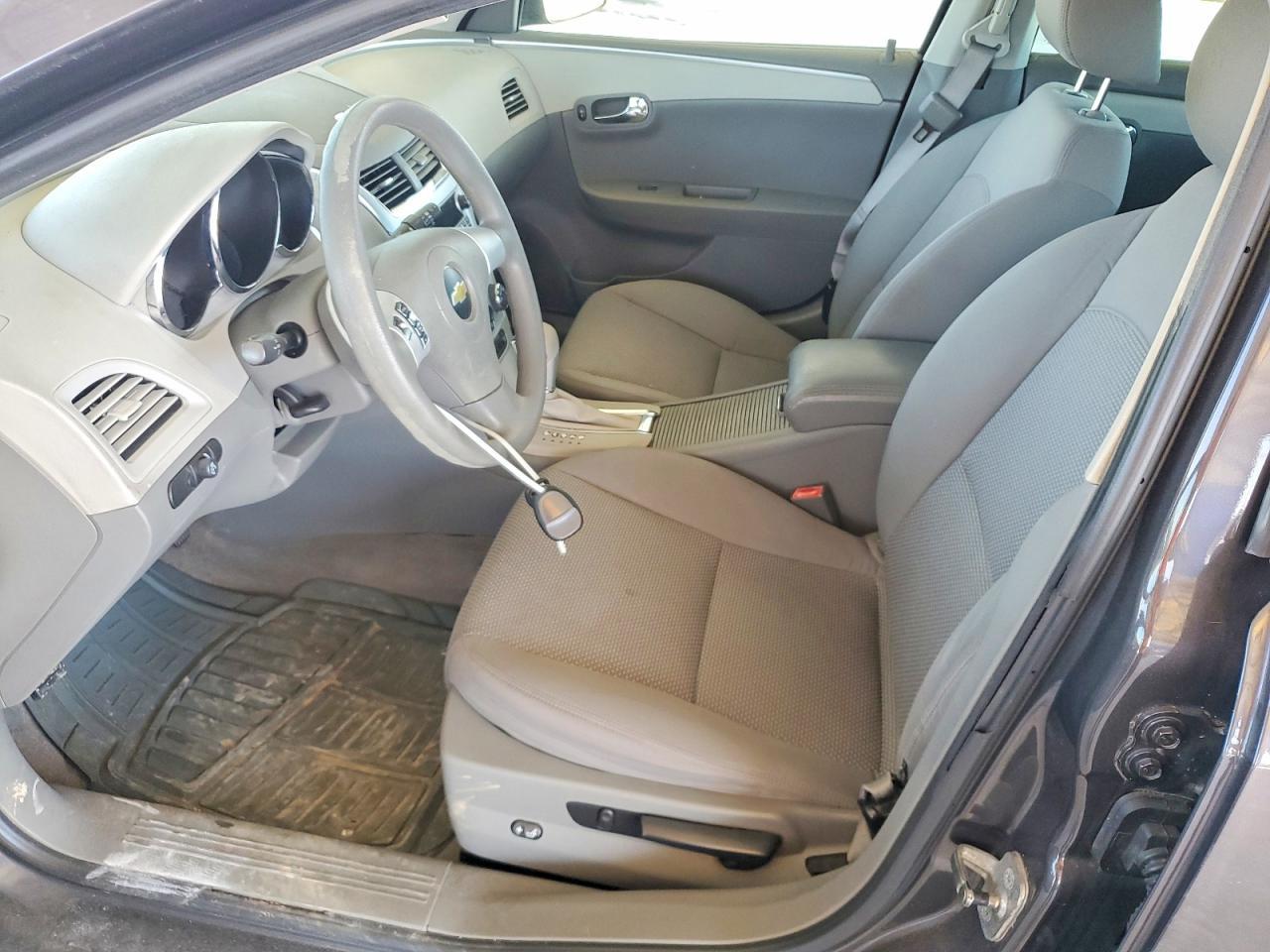 2011 Chevrolet Malibu Ls - Image 7