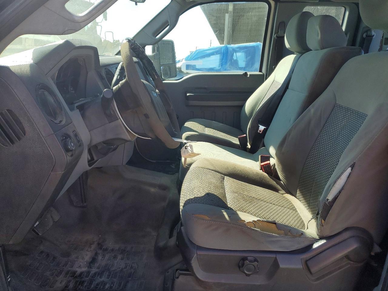2013 Ford F250 Super Duty - Image 7