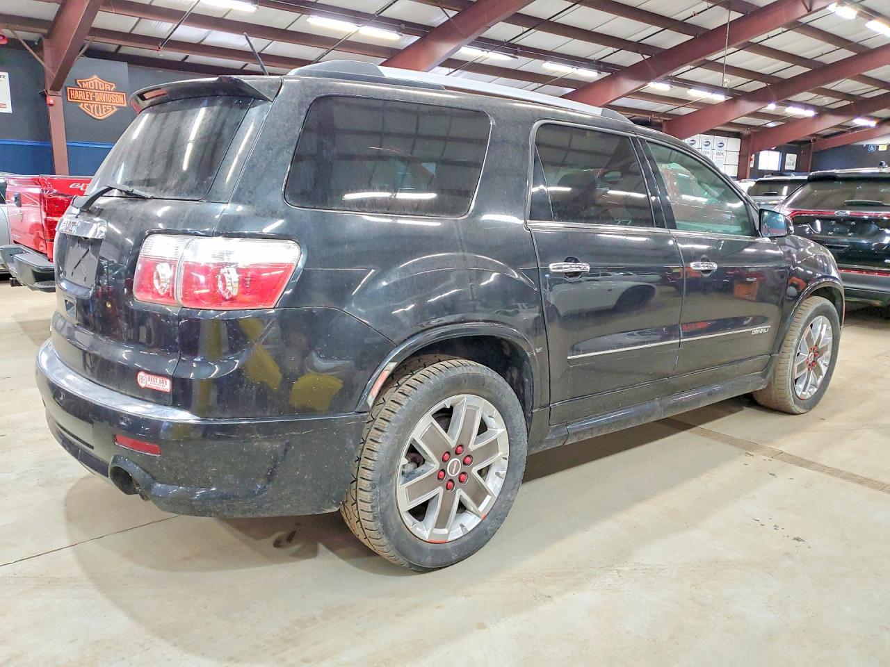 2012 GMC Acadia Denali - Фото 3