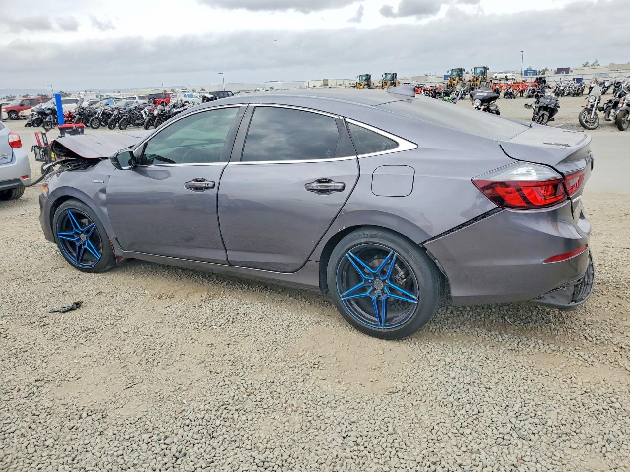 2021 Honda Insight Ex - Фото 2