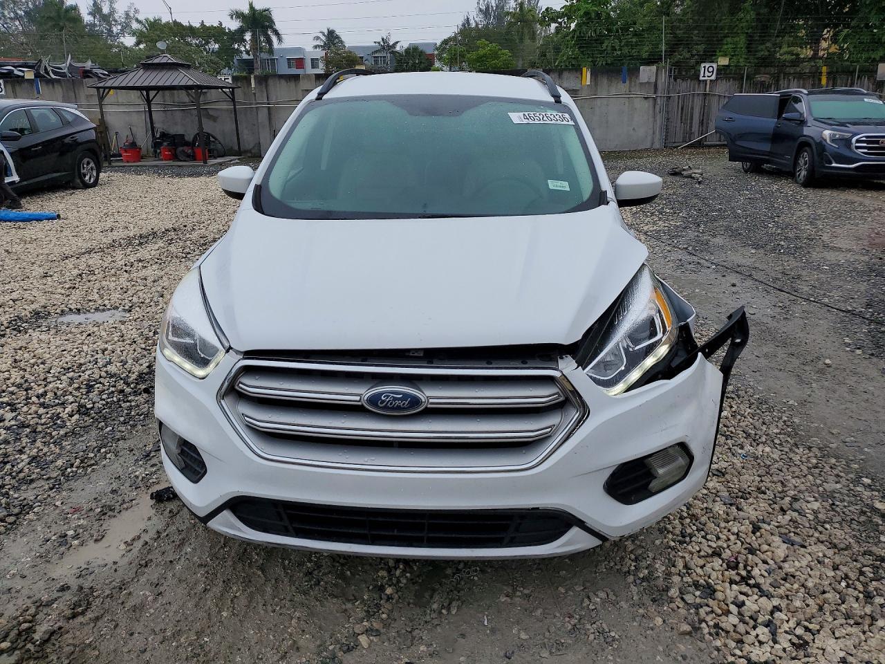 2019 Ford Escape Sel - Фото 5