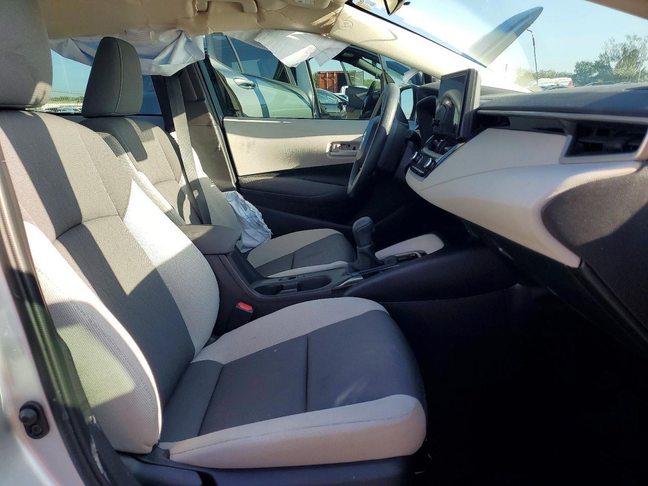 2026 Toyota Corolla Le - Фото 7