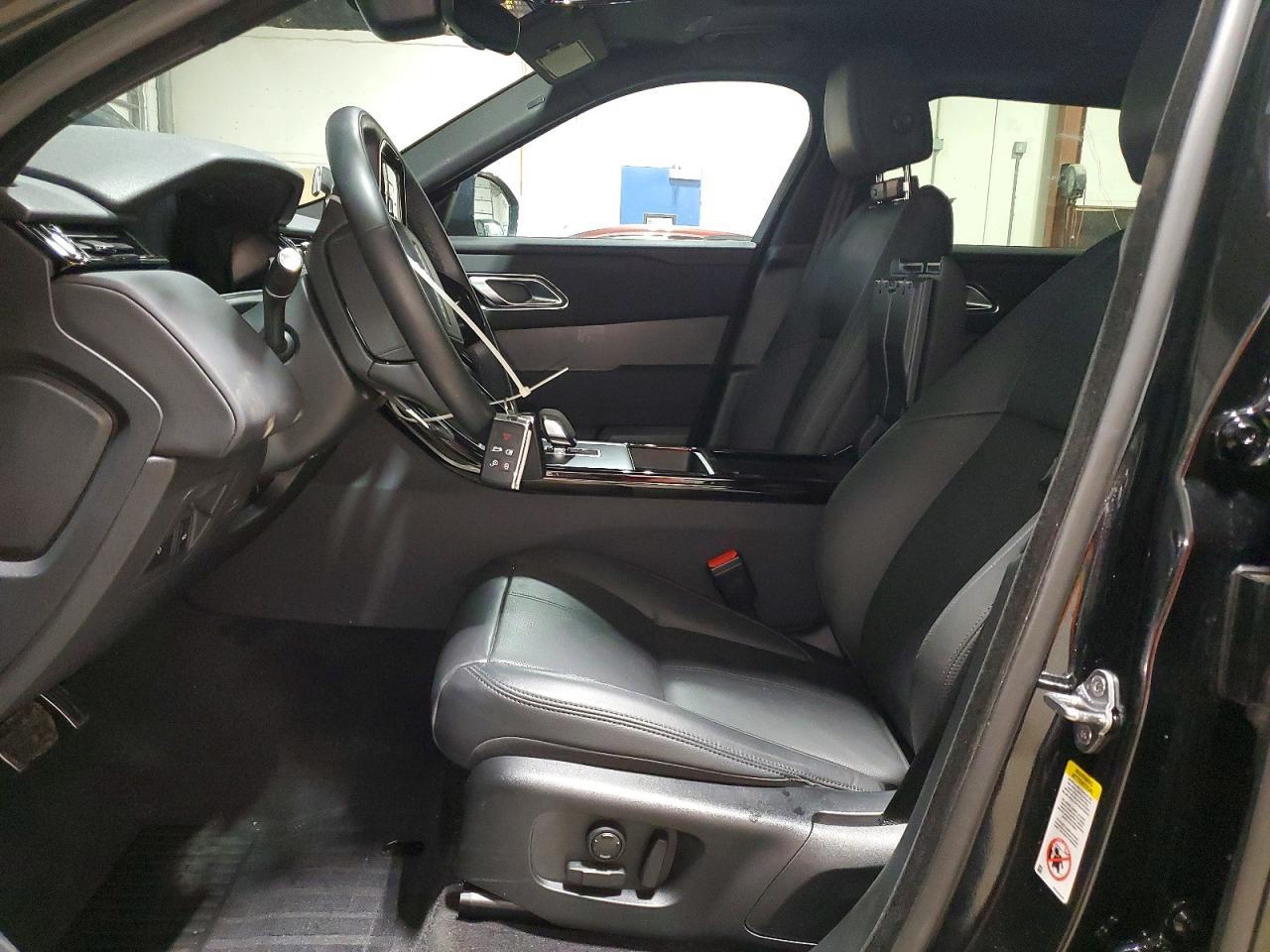 2025 Land Rover Range Rover Velar Dynamic Se - Image 7
