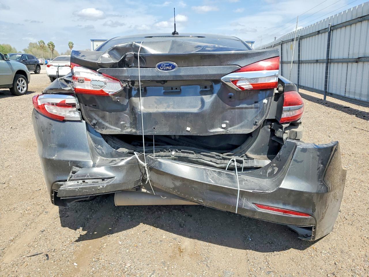 2019 Ford Fusion - Фото 6