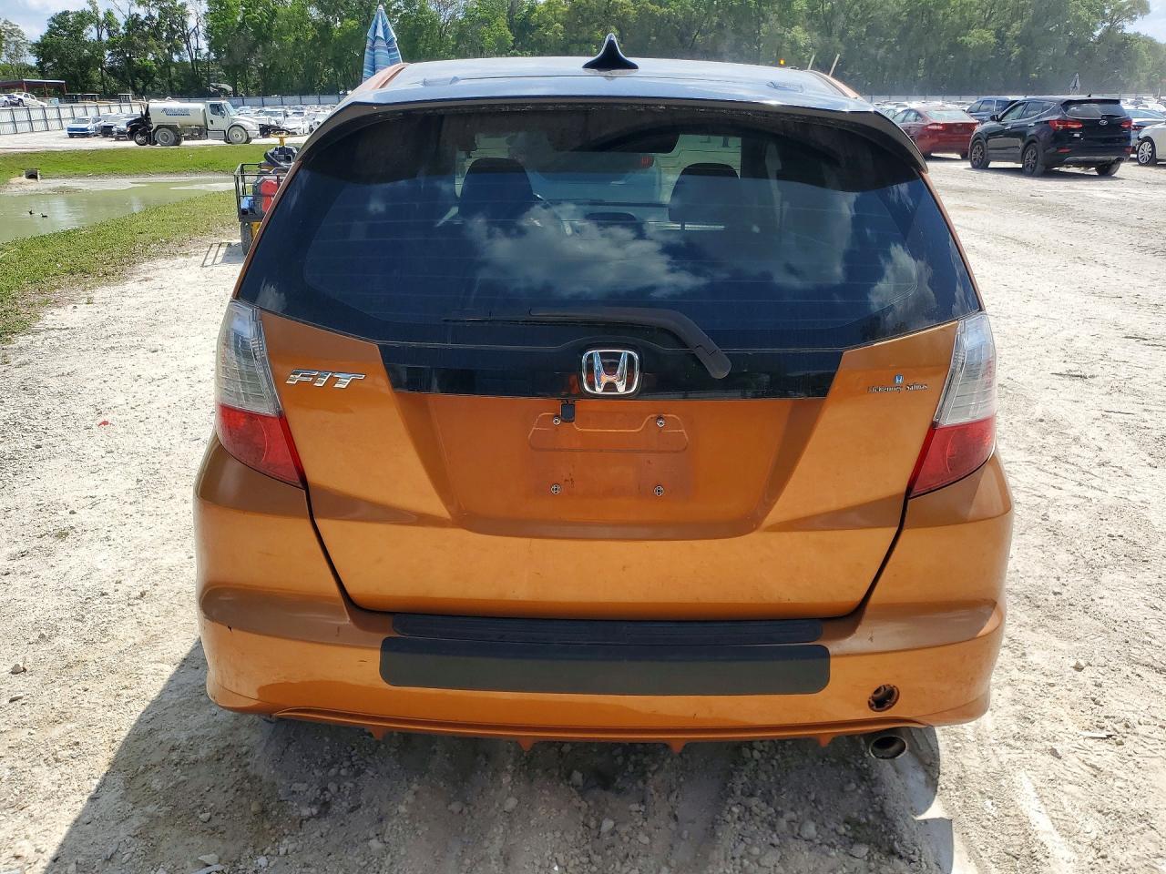 2011 Honda Fit Sport - Фото 6