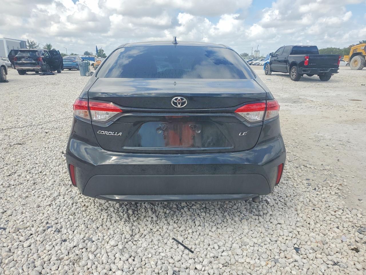 2022 Toyota Corolla Le - Фото 6