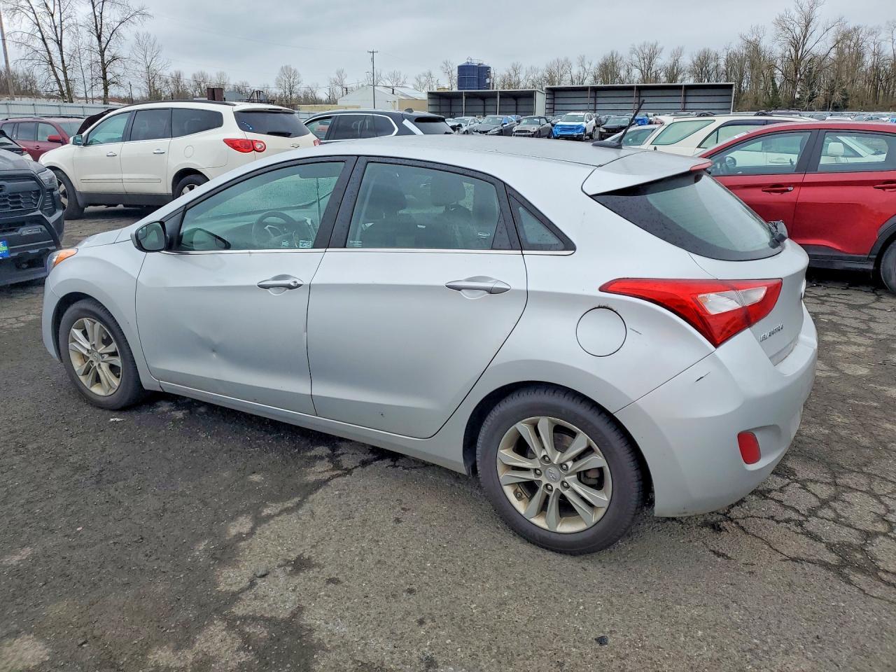 2014 Hyundai Elantra Gt Base - Фото 2