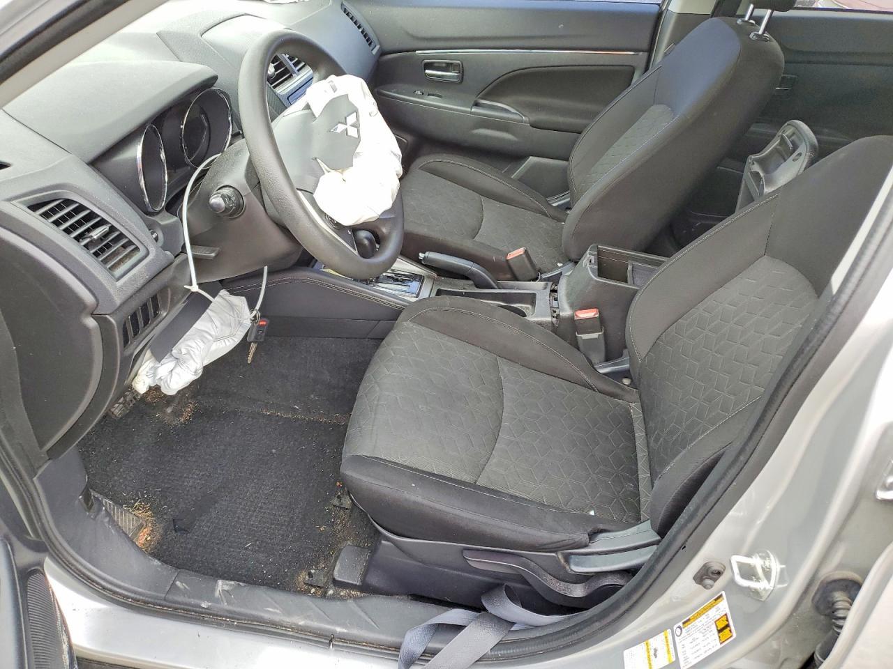 2020 Mitsubishi Outlander Sport Es - Image 7