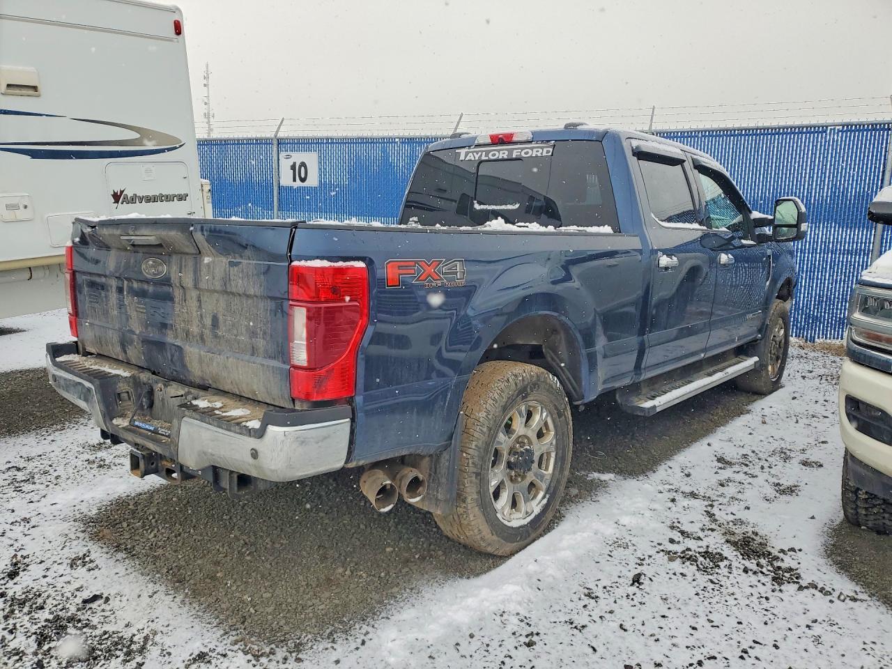 2020 Ford F350 Super Duty - Фото 3