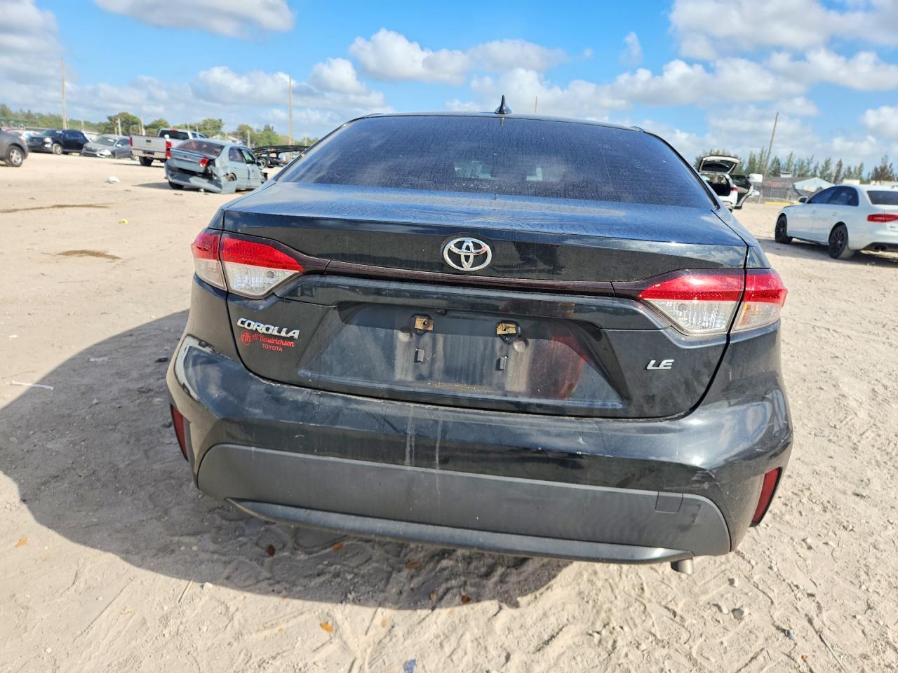 2020 Toyota Corolla Le - Фото 6