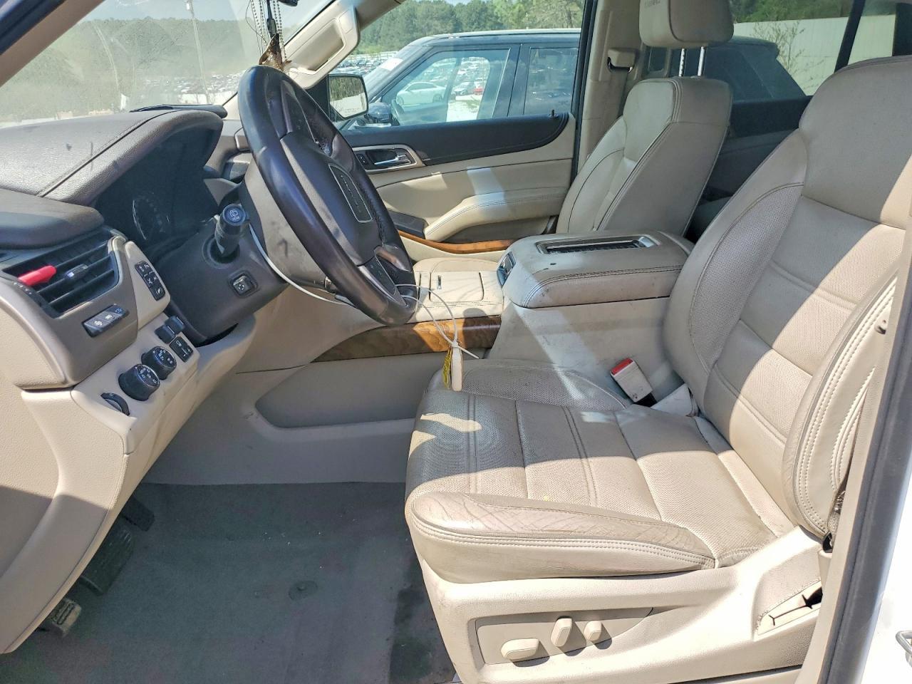 2020 GMC Yukon Denali - Image 7