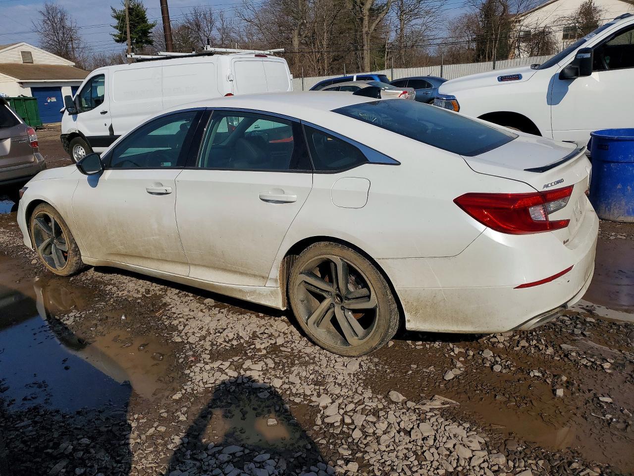 2022 Honda Accord Sport Se - Image 2