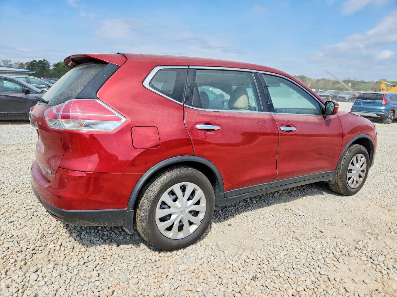 2015 Nissan Rogue S - Фото 3