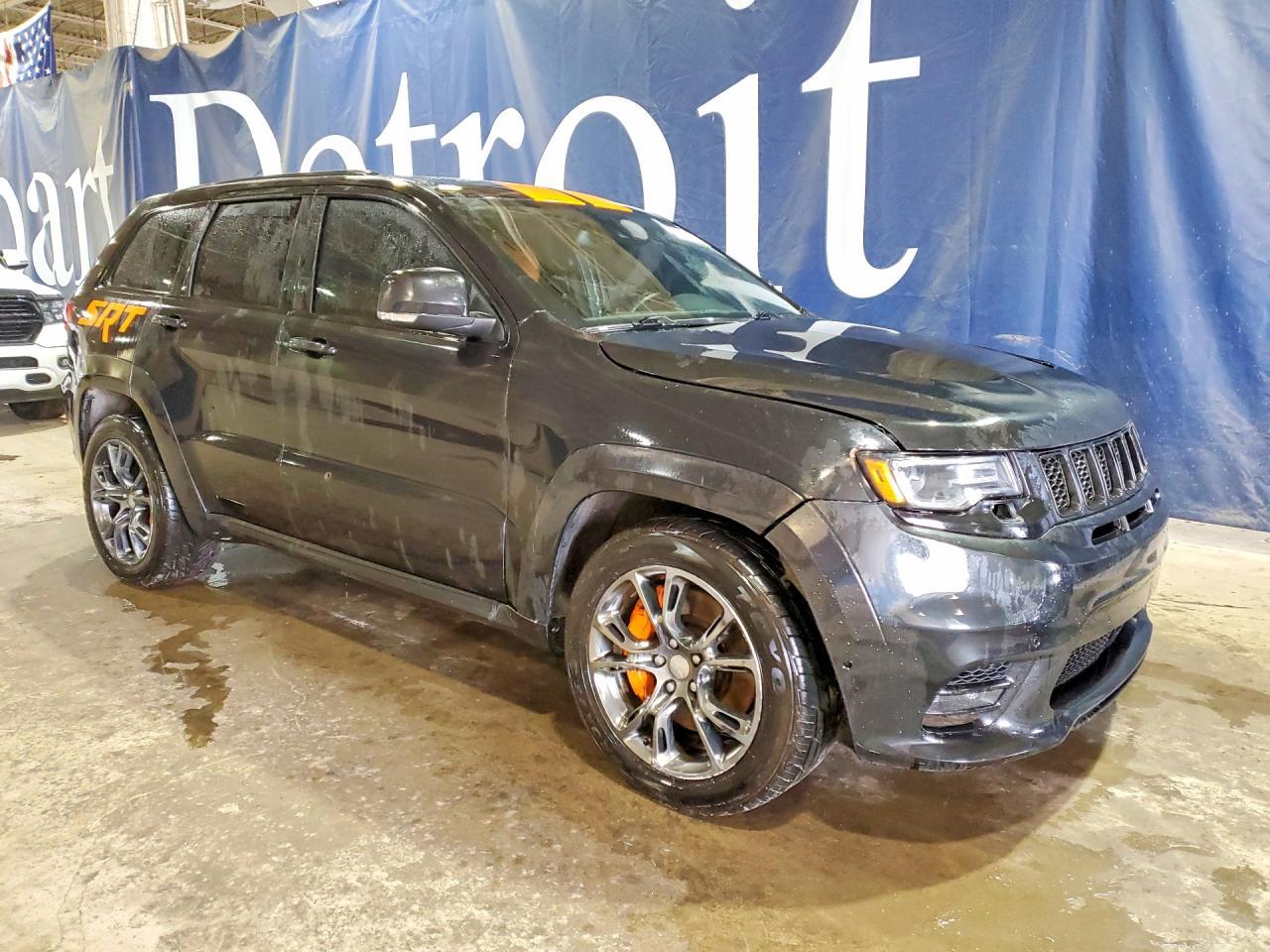 2016 Jeep Grand Cherokee Srt-8 - Фото 4