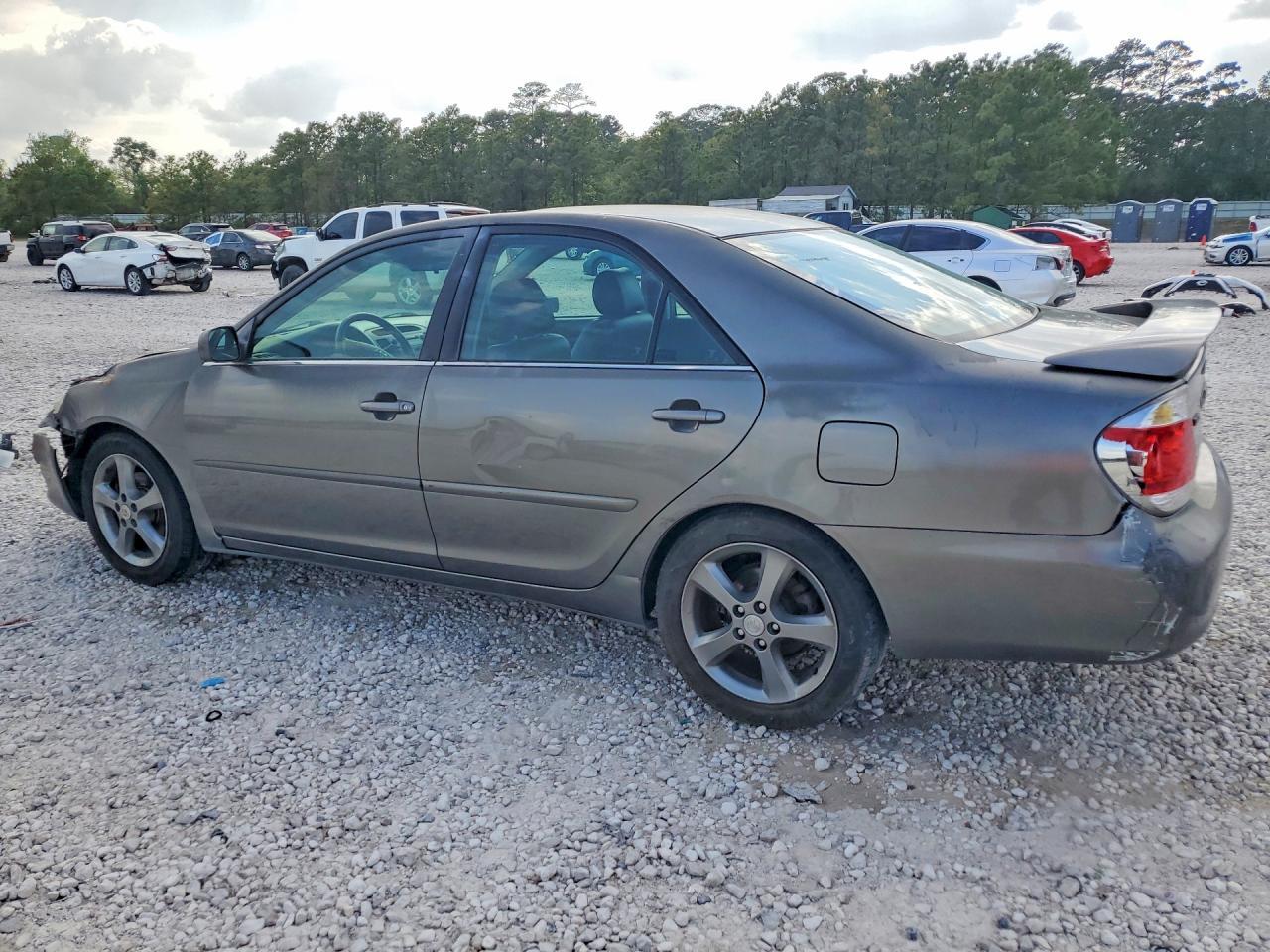 2005 Toyota Camry Se V6 - Фото 2