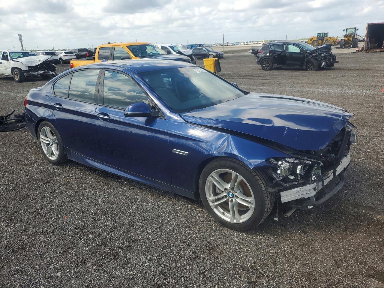 2016 BMW 528 I - Фото 4