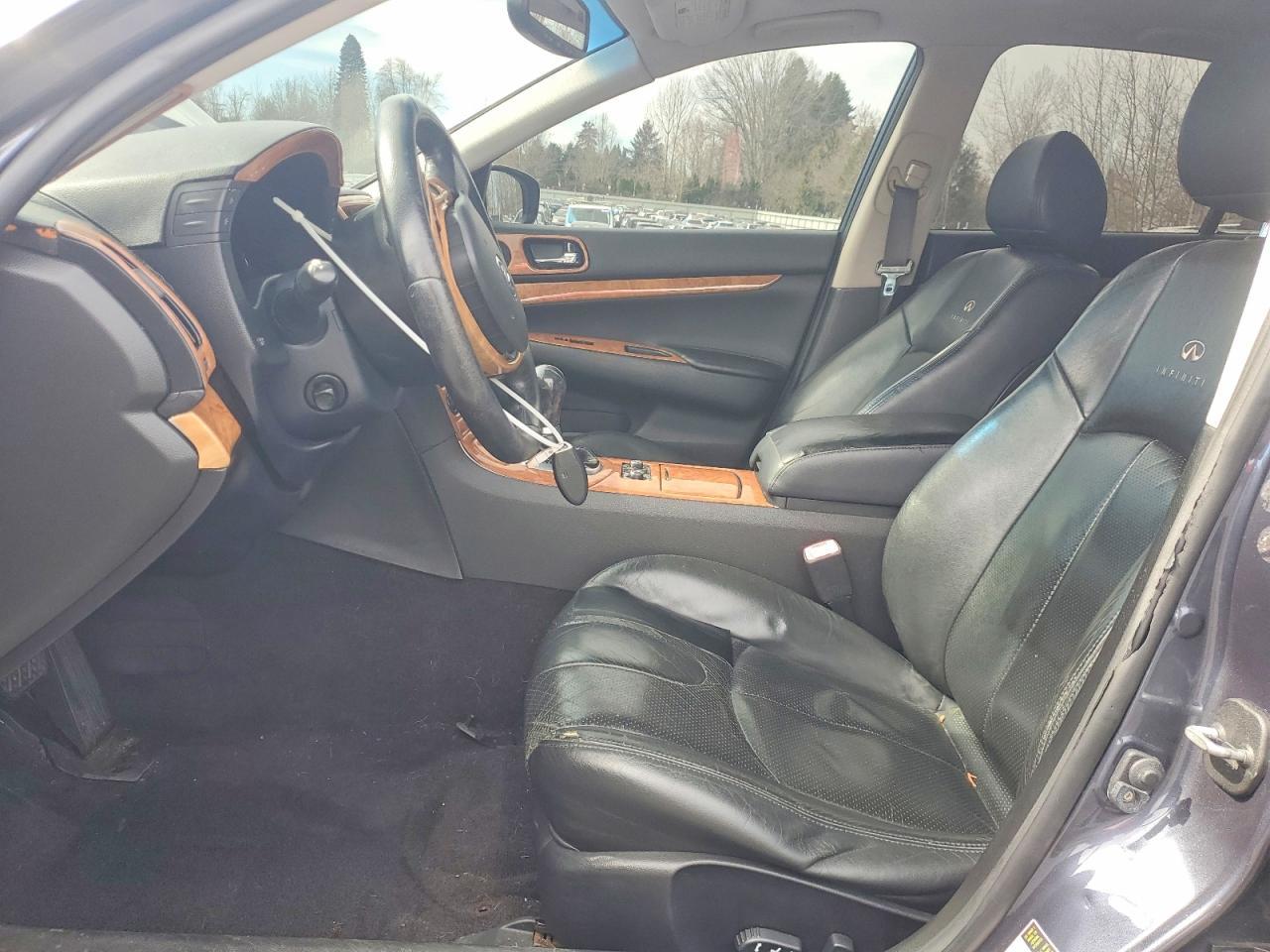 2009 Infiniti G37 Sedan X - Image 7