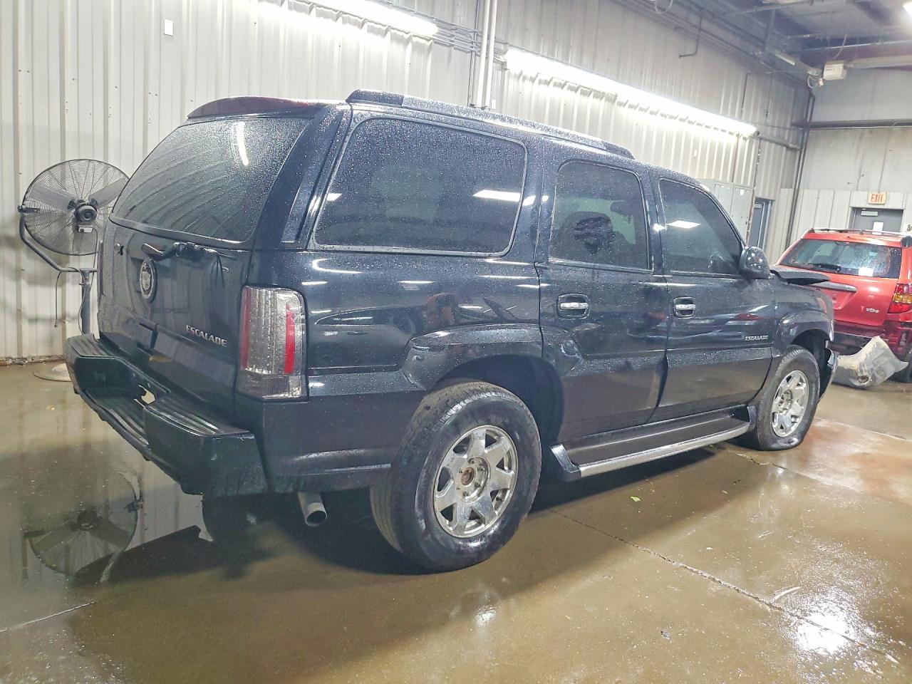2003 Cadillac Escalade Luxury - Фото 3