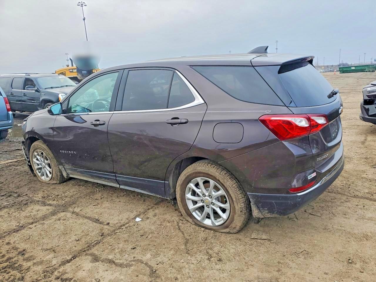 2020 Chevrolet Equinox Lt - Фото 2