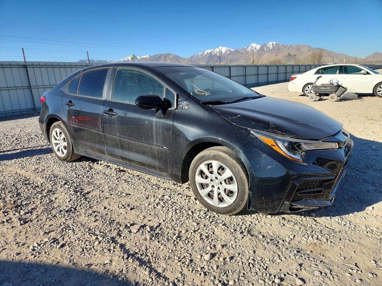 2021 Toyota Corolla Le - Image 4