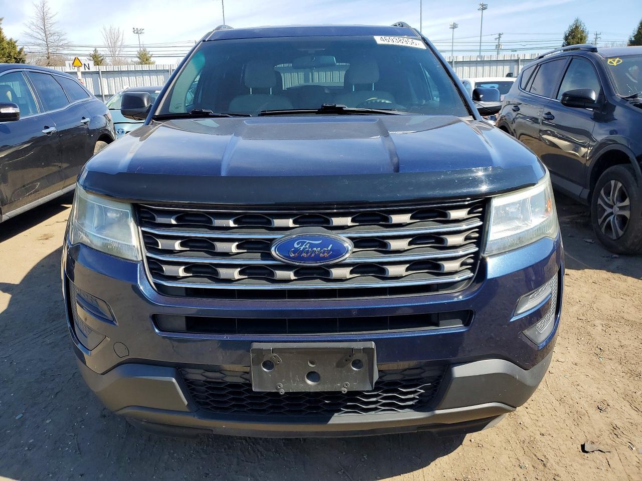 2016 Ford Explorer - Image 5