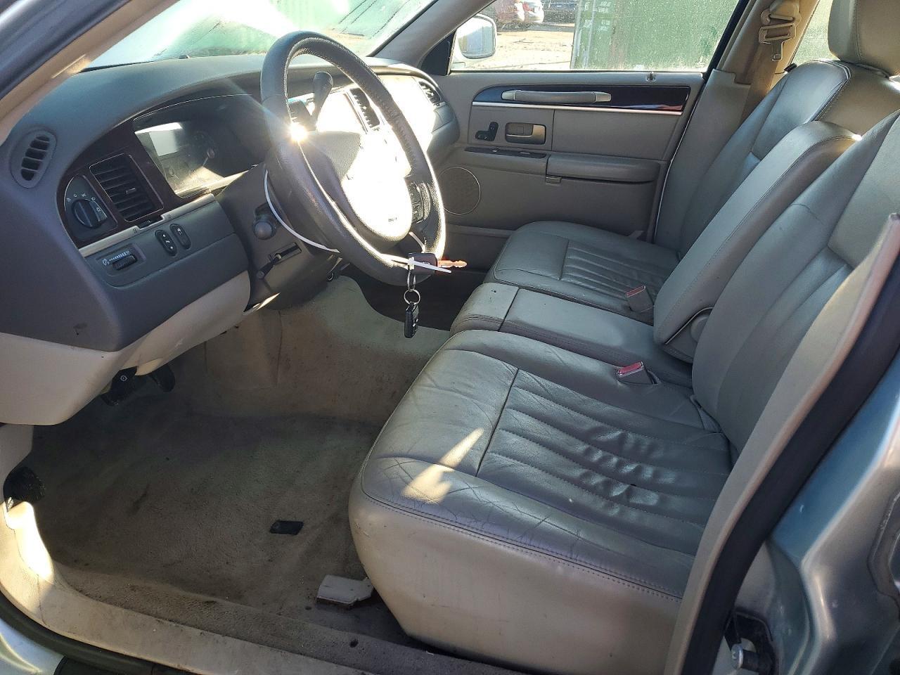 2007 Lincoln Town Car Signature - Фото 7