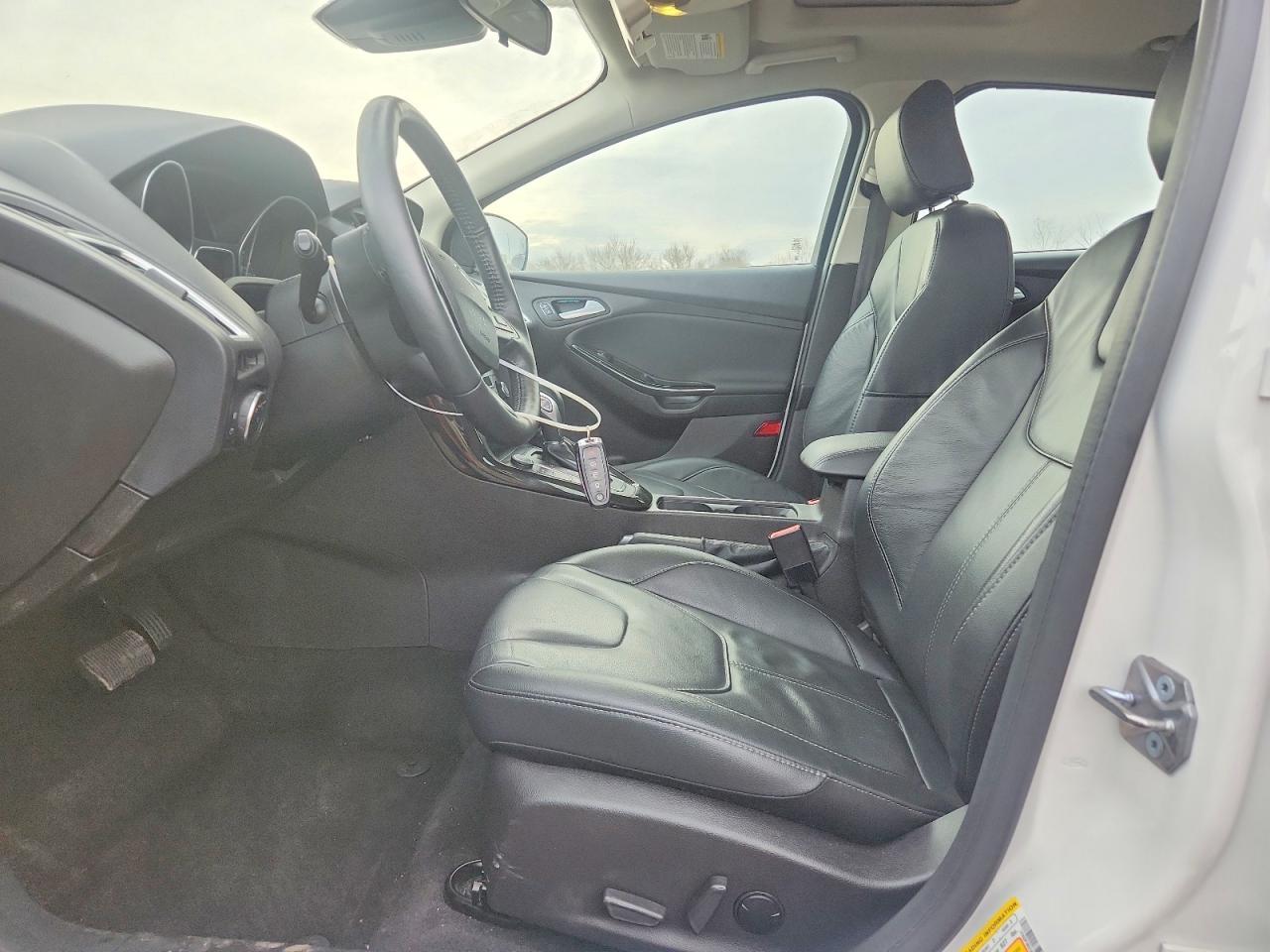 2017 Ford Focus Titanium - Image 7