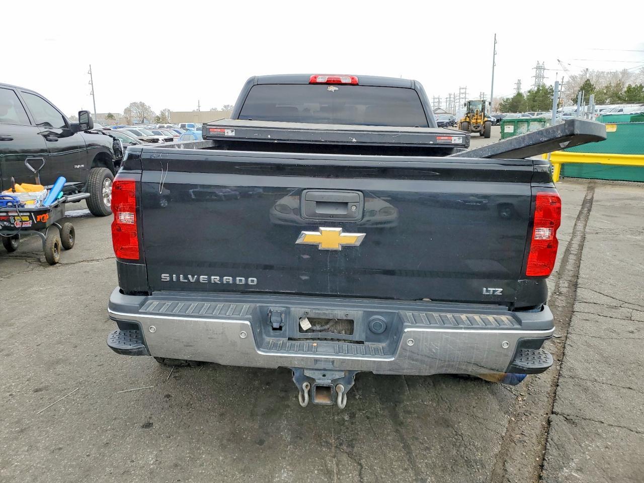 2015 Chevrolet Silverado K2500 Heavy Duty Ltz - Фото 6