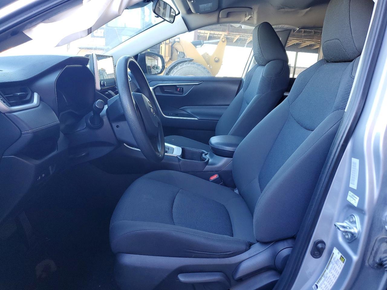 2024 Toyota Rav4 Le - Фото 7