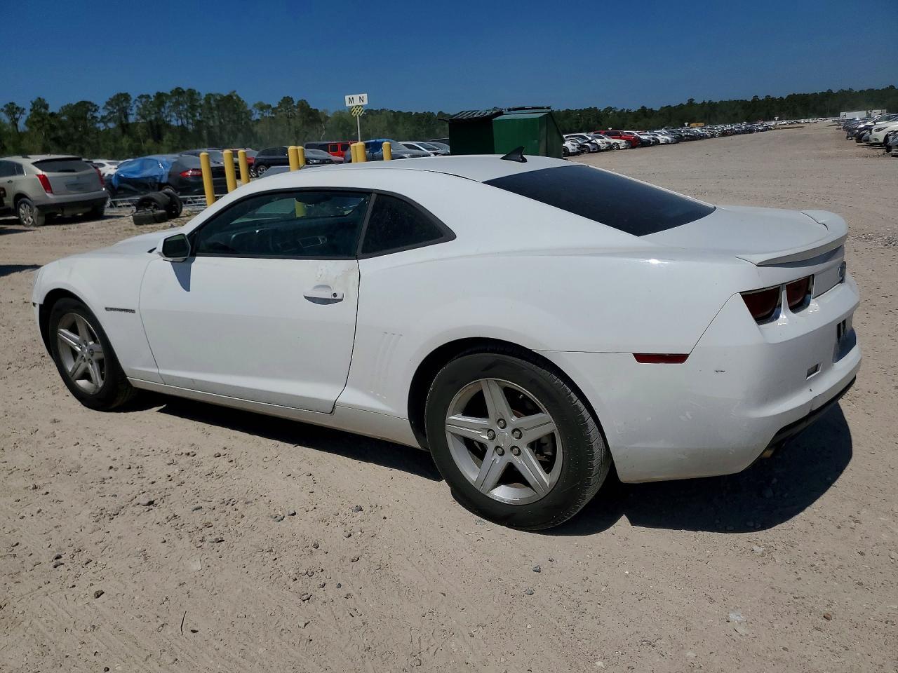 2012 Chev Camaro - Image 2