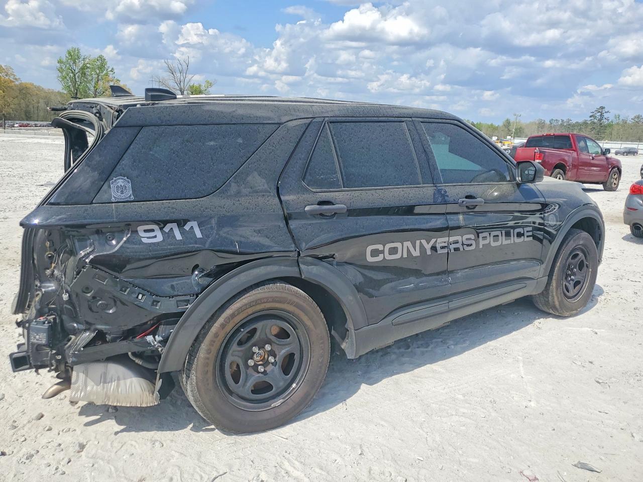 2023 Ford Explorer Police Interceptor - Фото 3