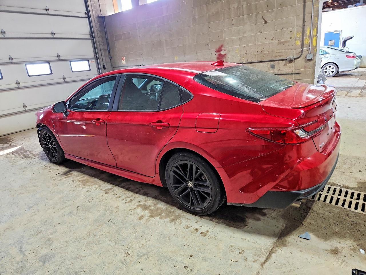 2025 Toyota Camry Se - Image 2