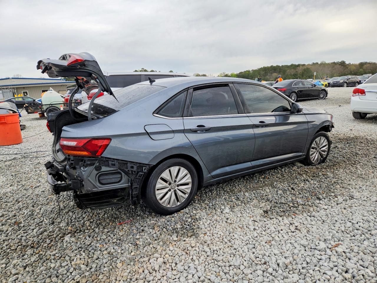 2019 Volkswagen Jetta S - Фото 3