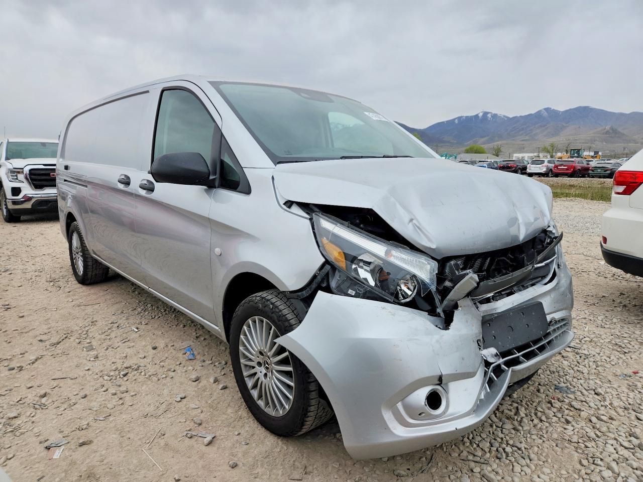 2023 Mercedes-Benz Metris - Image 4
