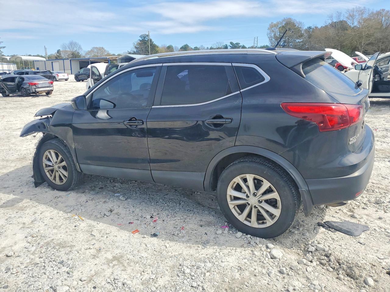 2017 Nissan Rogue Sport Sv - Фото 2