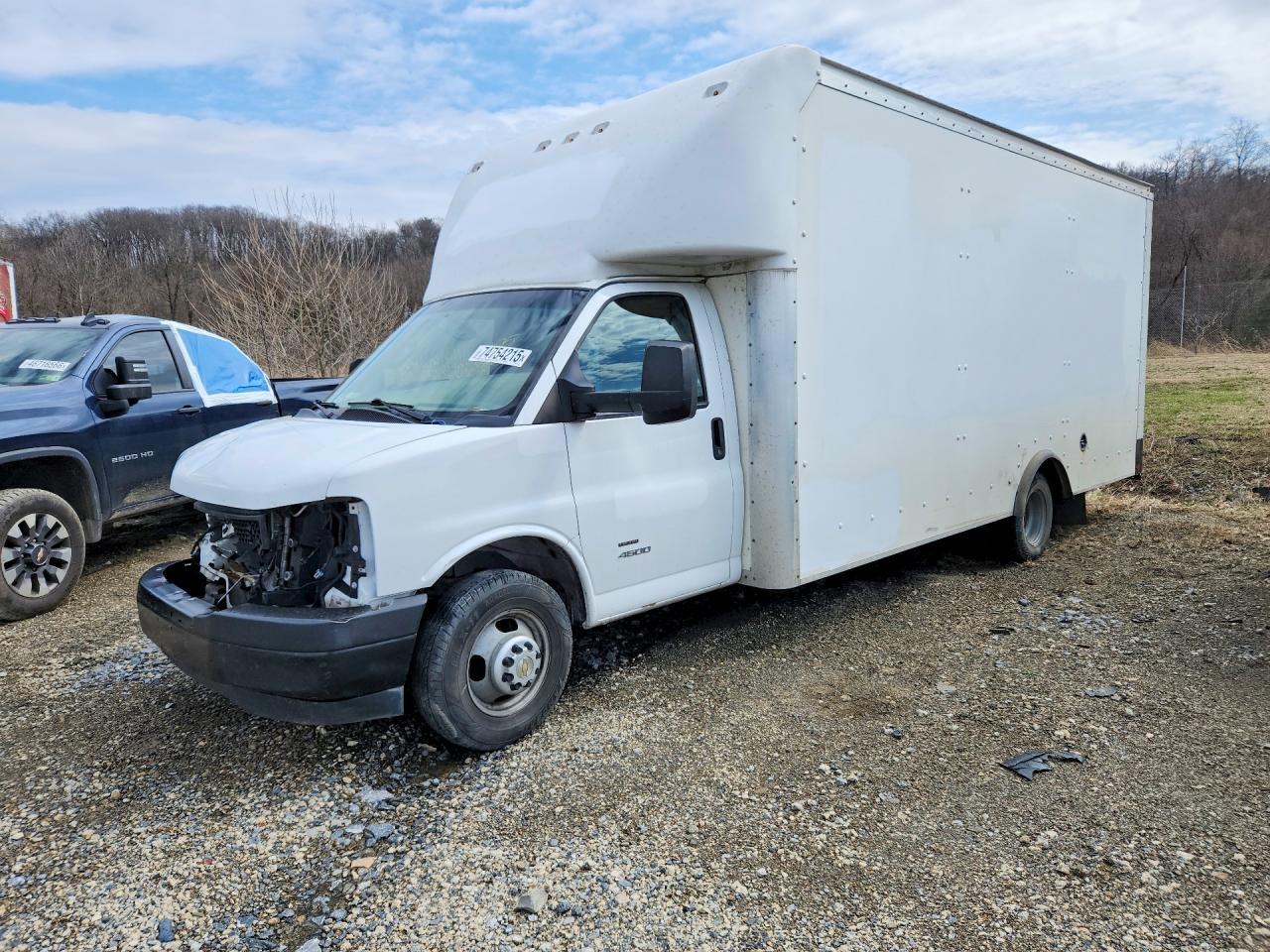 2019 Chevrolet Express Delivery Truck