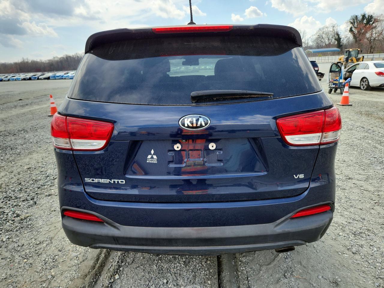 2018 Kia Sorento Lx V6 - Фото 6