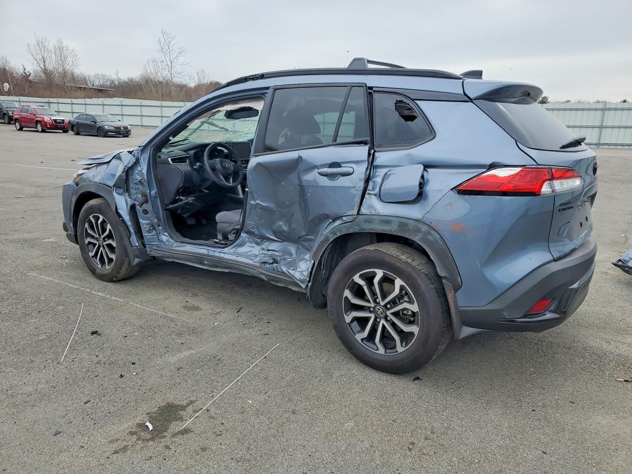 2025 Toyota Corolla Cross Hybrid Se - Фото 2