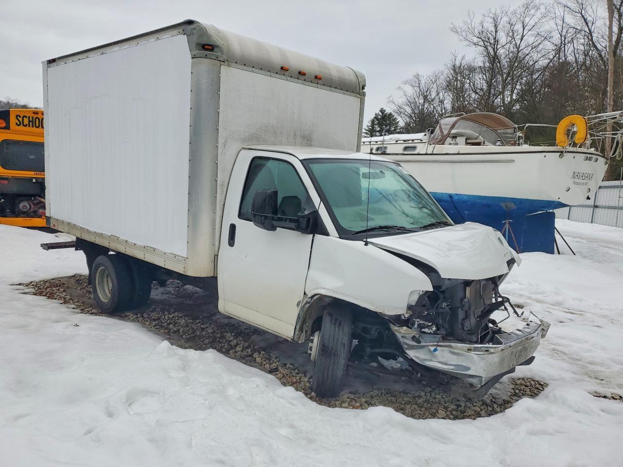 2015 Chevrolet Express G3500 - Фото 4