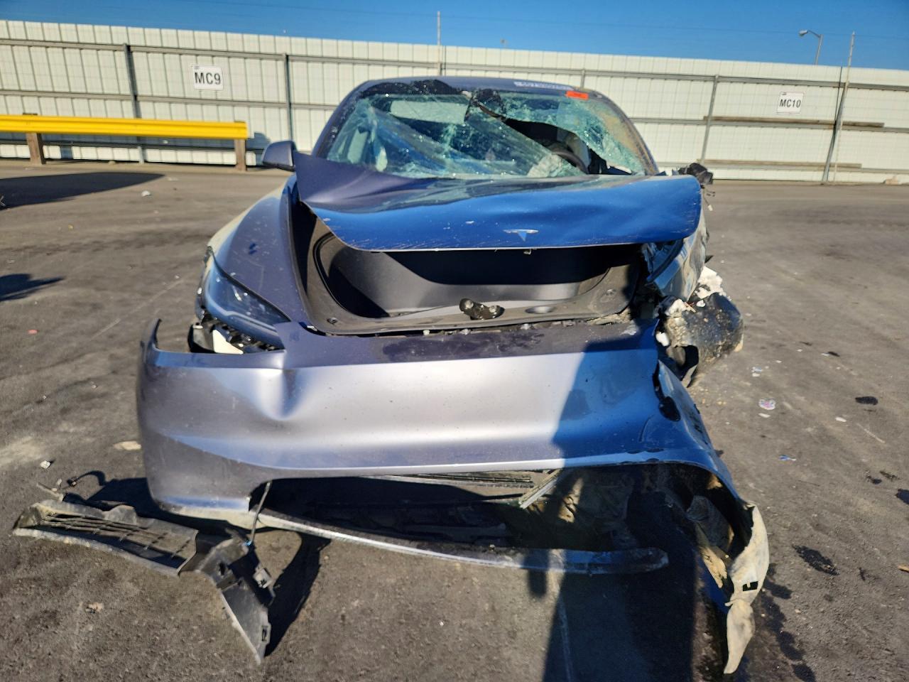 2025 Tesla Model 3 - Image 5