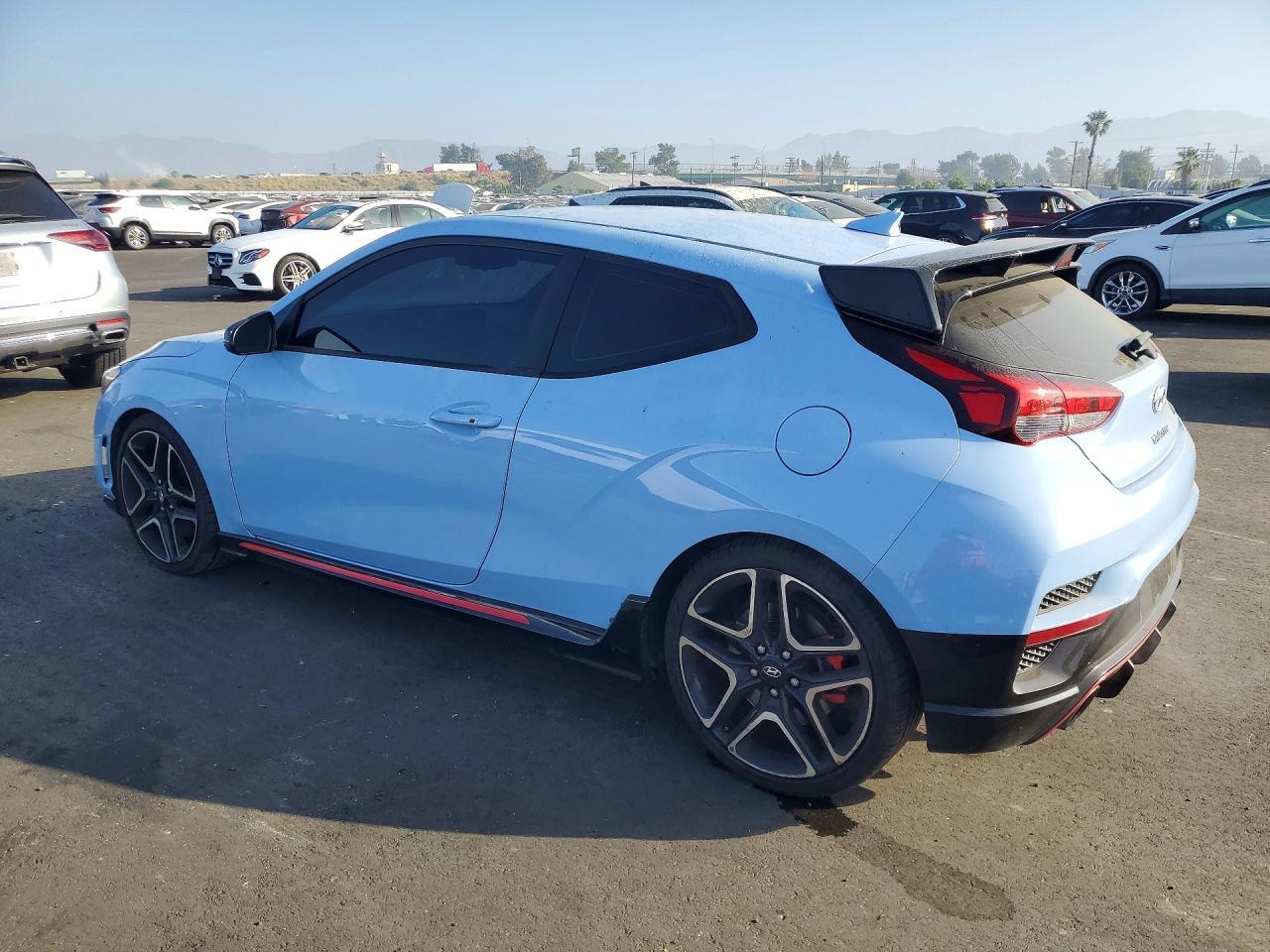 2022 Hyundai Veloster N Base - Фото 2
