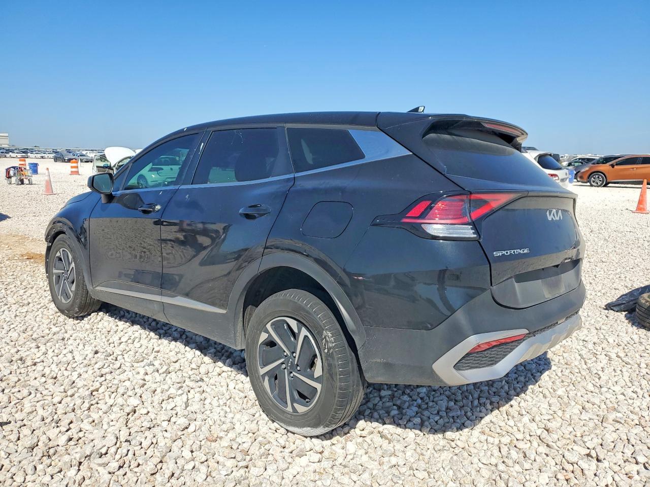 2024 Kia Sportage Hybrid Lx - Фото 2